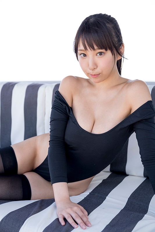 アオイ 日向葵衣 1枚目